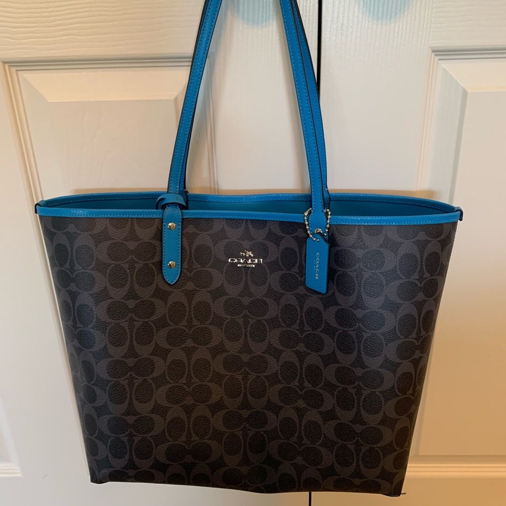 Coach tote with pochette